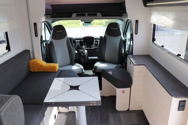 Nagenoeg nieuwe Exclusieve Line 660 Chausson AUTOMAAT dubbele toegangsdeur Artic pack (70  foto: 27