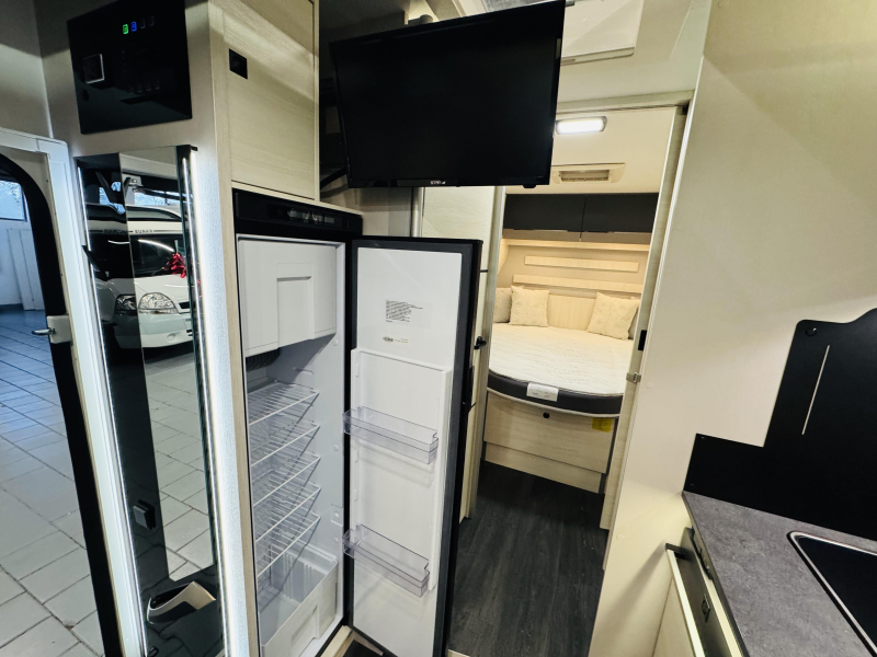 Challenger Graphite Ultimate 328 Automaat Queensbed  foto: 19