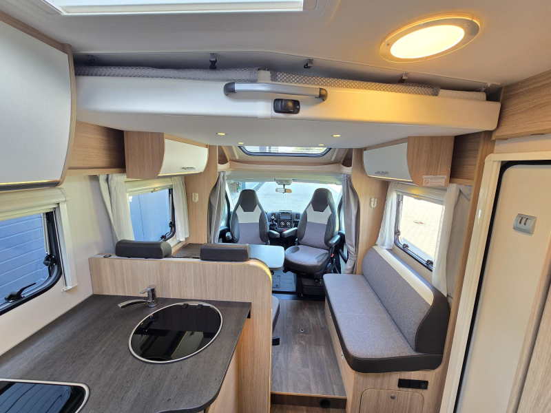 Sunlight T 64 Lengtebed Hefbed  foto: 7