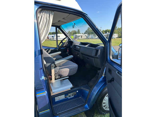 Ford TRANSIT 80D ORINELE FABRIEKS BUSCAMPER 4 SLAAP PLAATSEN | Trekhaak | Luifel | Omvormer foto: 13