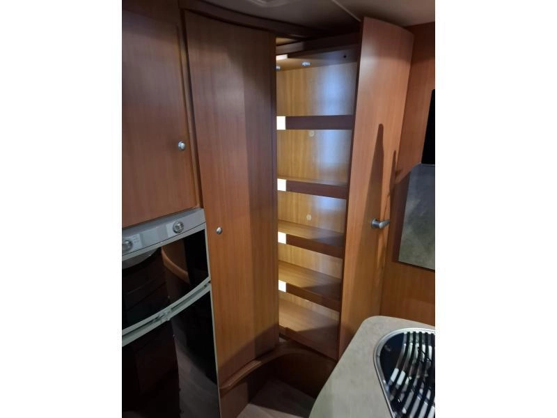 Chausson Sweet MAXI 670 130PK Hefbed Airco  foto: 8