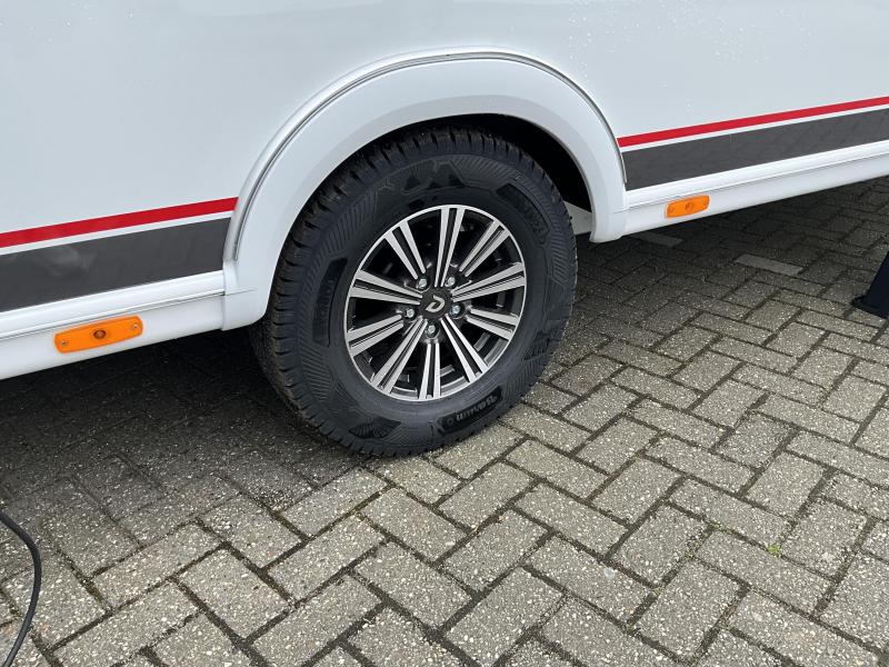 Dethleffs Beduin Scandinavia 550 BET ENKELE BEDDEN-DOUCHE  foto: 18