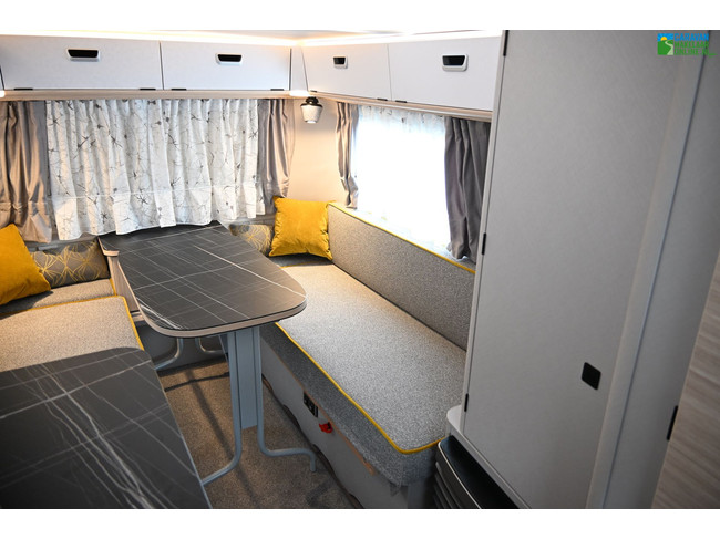 Eriba Touring Triton 420 photo: 11