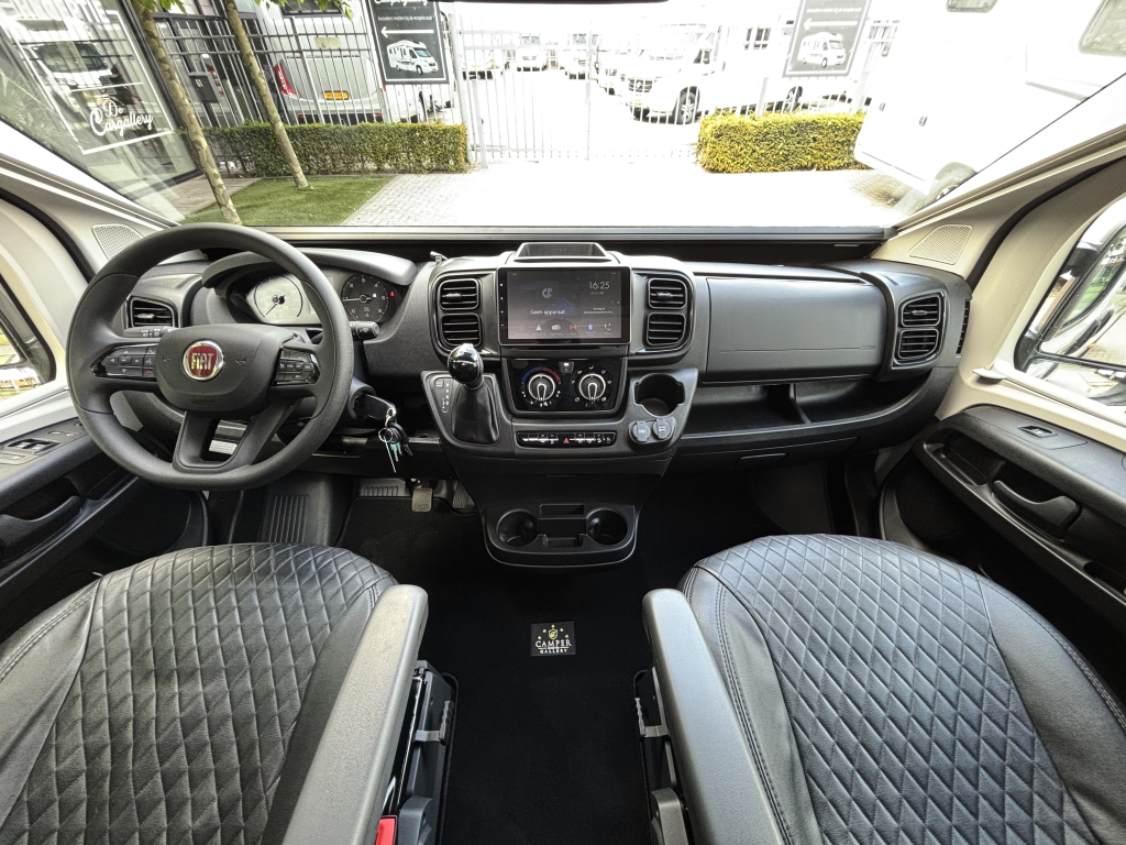 Chausson Sport Line 690 9-TRAPS AUTOMAAT HEFBED FIAT 8 180PK foto: 16
