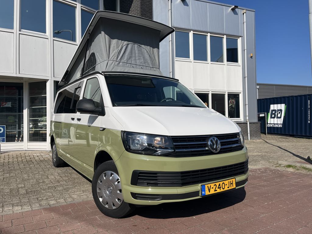 Volkswagen  T6 buscamper Nevada two-tone 2017 foto: 0