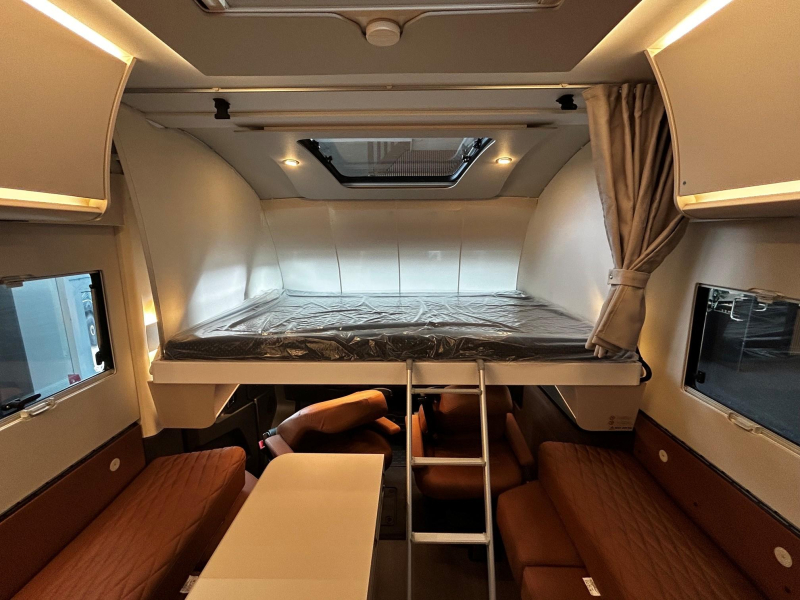 Adria Sonic Supreme 700 DL Automaat 180 PK  foto: 22