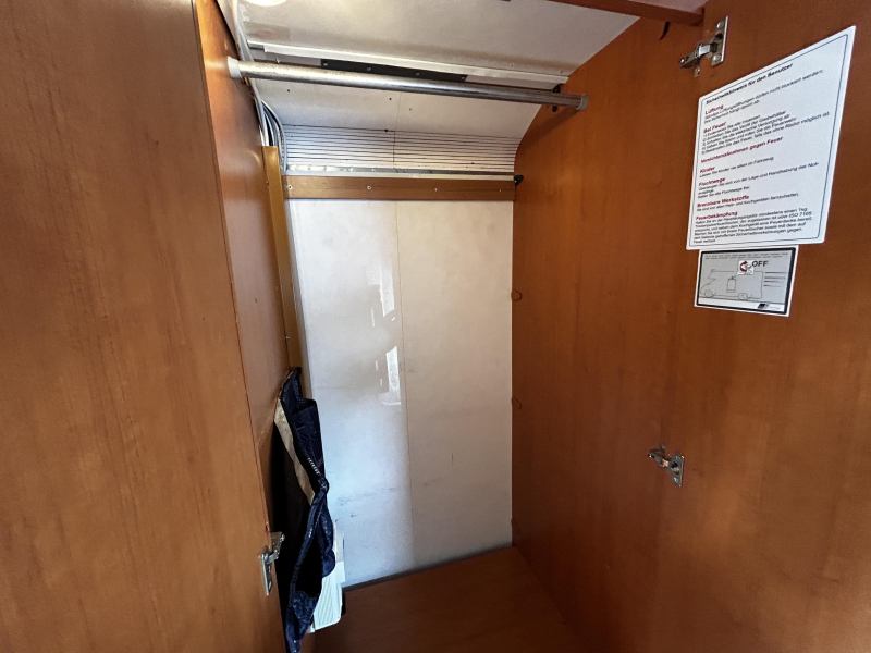 LMC Liberty Finish TI 6600 Enkele-bedden/2008/Airco!  foto: 17
