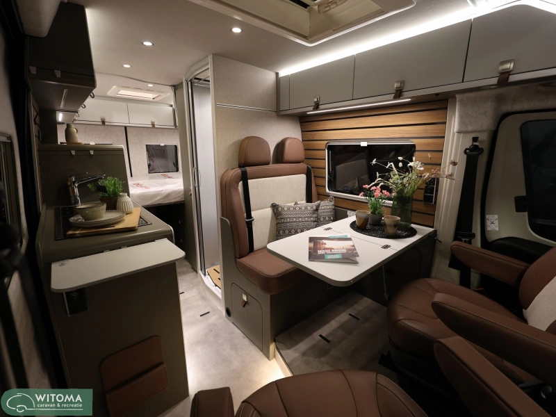 Hymer Grand Canyon 600 180pk FULL OPTIONS nieuw  foto: 9