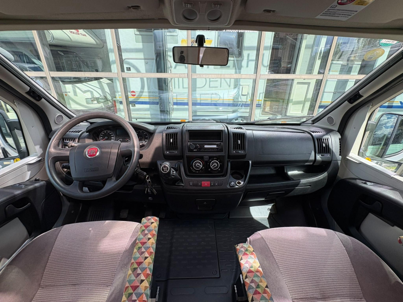 Adria Compact SL Enkele Bedden,Airco,130PK  foto: 19