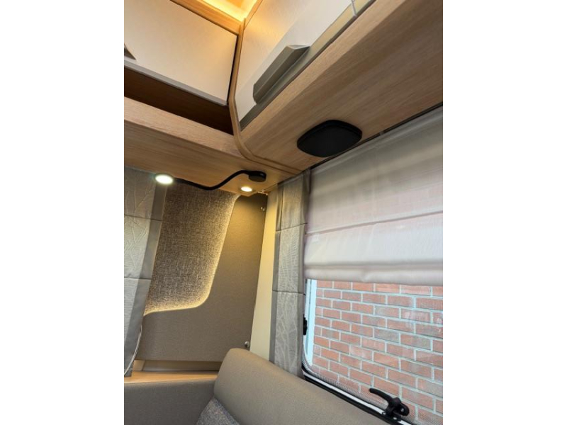 Knaus Sudwind 60 Years 460 EU Incl. Mover y Toldo foto: 23