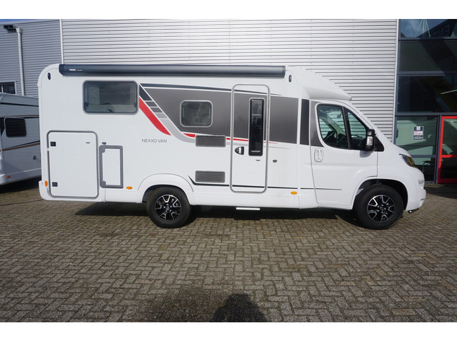 B&uuml;rstner Nexxo Van 620 G Citroen Foto: 3
