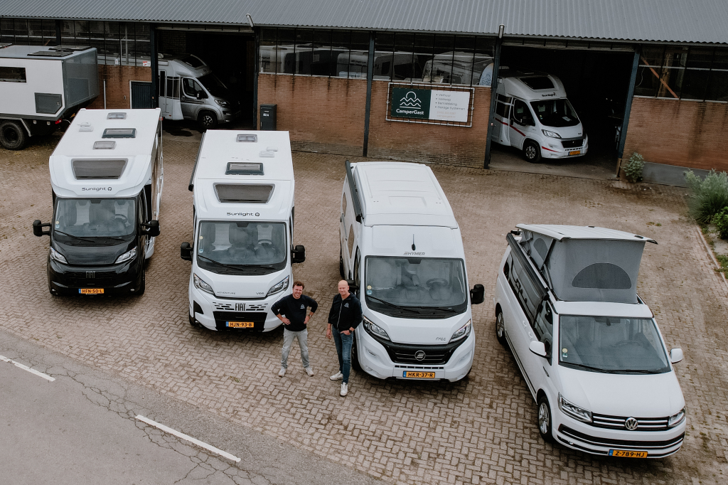 Carado, Sunlight, Hymer, Malibu T338, V66, T67, T68  foto: 0