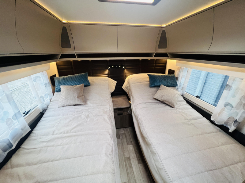 Kabe Royal 560 GLE B2 - KS  foto: 9