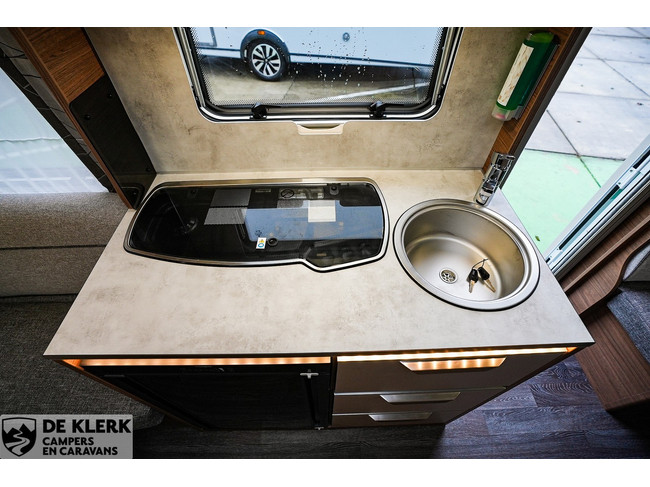 Knaus SPORT 400 LK Gas foto: 8