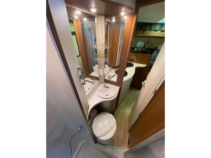 LMC Explorer SportLine 595 Very nice! photo: 11