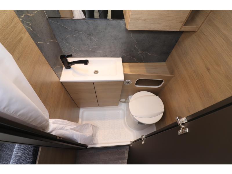 Weinsberg CaraOne 420 QD Model 2026 Dwars Bed 887  foto: 12