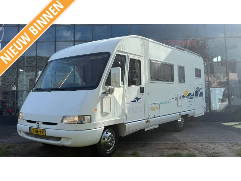 Pilote Galaxy 880 2.8JTD 130PK Hefbed,Airco 