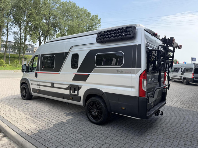 Adria 640 SGX Sports 9T-Automatique 2X Climatisation Auvent LED Porte-v&eacute;los photo : 14