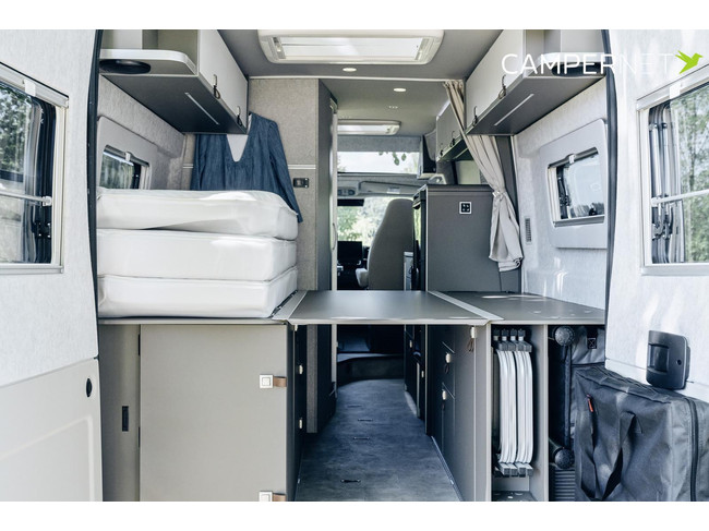 Hymer Yellowstone 140hp Automatic | Single beds | Diesel heating | Maxi Chassis | Adaptive Cruise | Backrack | photo: 6