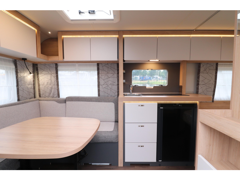 Knaus Sport Platinum 450 FU AKTION - 200 Foto: 8