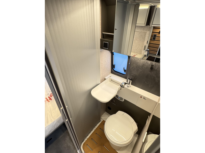 Hymer Yosemite - MEGA-DEAL - Automaat -  foto: 13