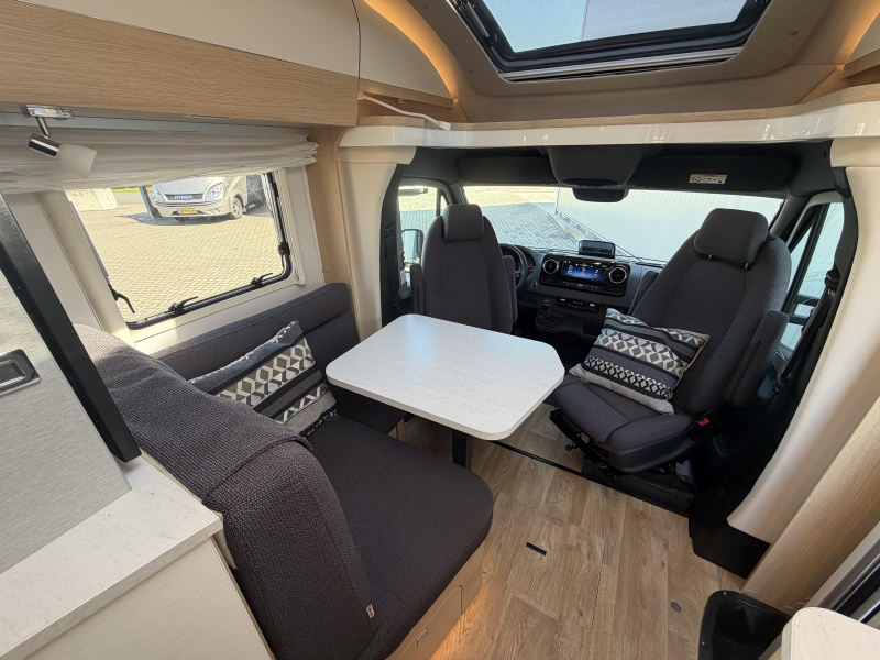 Hymer B-MC T 580 XXL-bed Lithium accu 2025  foto: 6