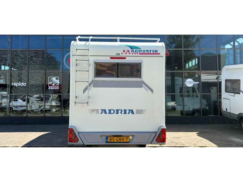 Adria Coral 660 DP Airco,XLGarage,Fixed bed photo: 7
