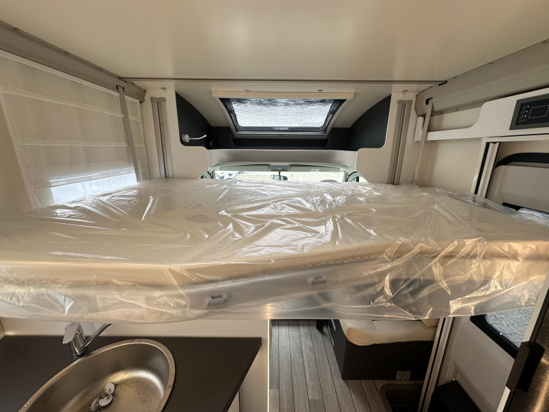 McLouis MC4 379 Fiat 140PK Automaat NIEUW  foto: 13