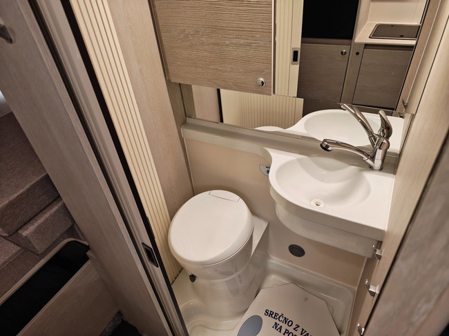 tourne mobil 6.4 Cruise 140PK Automaat - ALL SEASON foto: 12