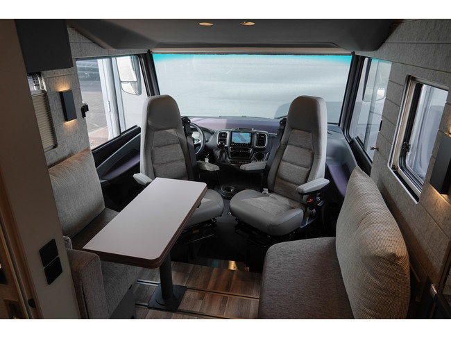 NIESMANN BISCHOFF iSmove 6.9 E 180Pk Automaat | Nieuw | Model 2026 foto: 3