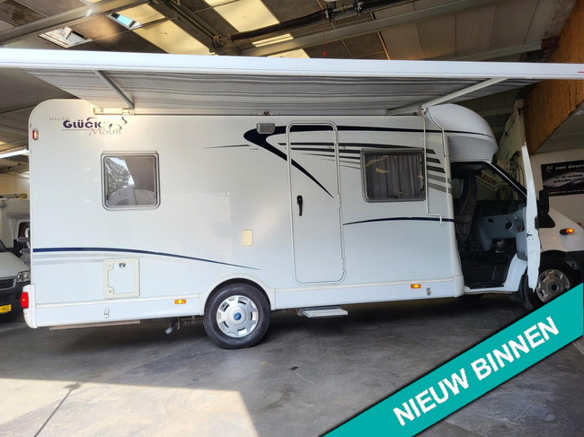 Ford 2.2 tdi Capron T63 ruime INDELING Top staat veel extra's foto: 3