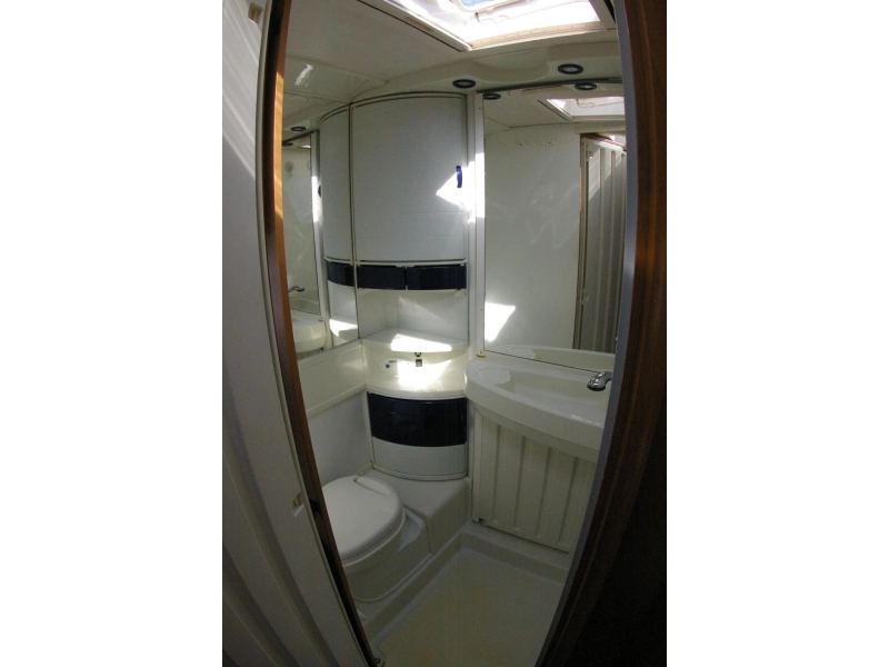Hymer B klasse 544 L Asiento, Banco largo, 90600km foto: 13