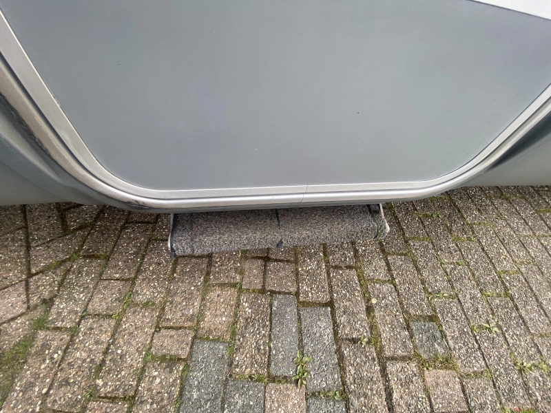 Dethleffs Globetrotter Frans bed Airco dinette  foto: 24