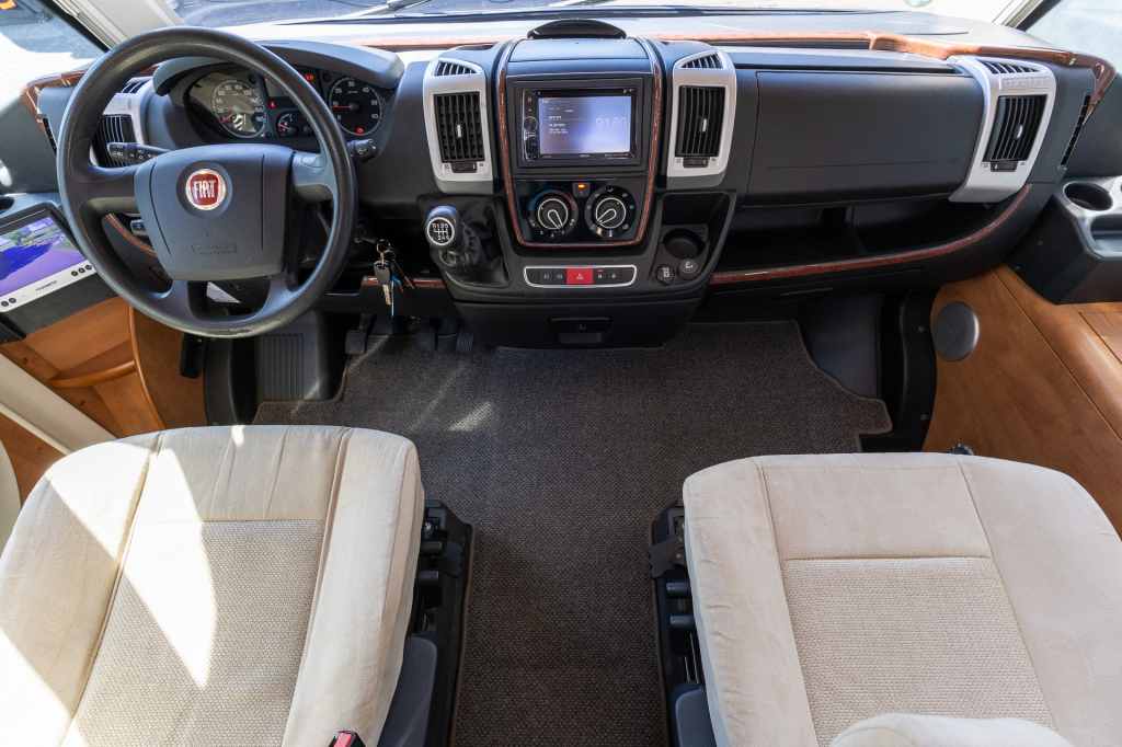 CARTHAGO CHIC C-LINE I 4.3 photo: 3