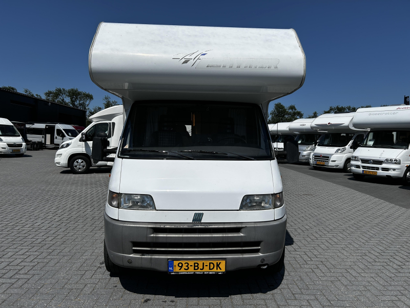 Hymer Swing 684 Stapelbed/INRUILKOOPJE!  foto: 19
