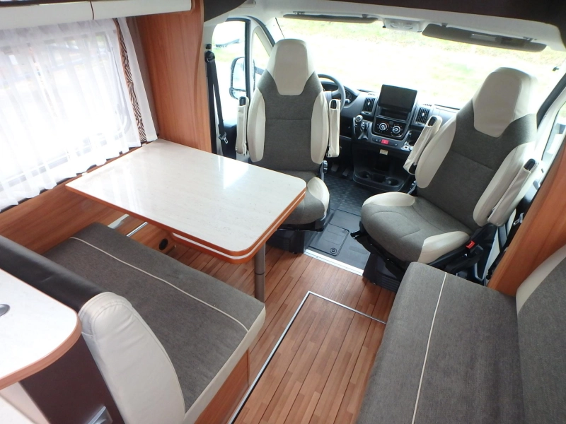 Weinsberg CaraLoft 650 MF  foto: 11