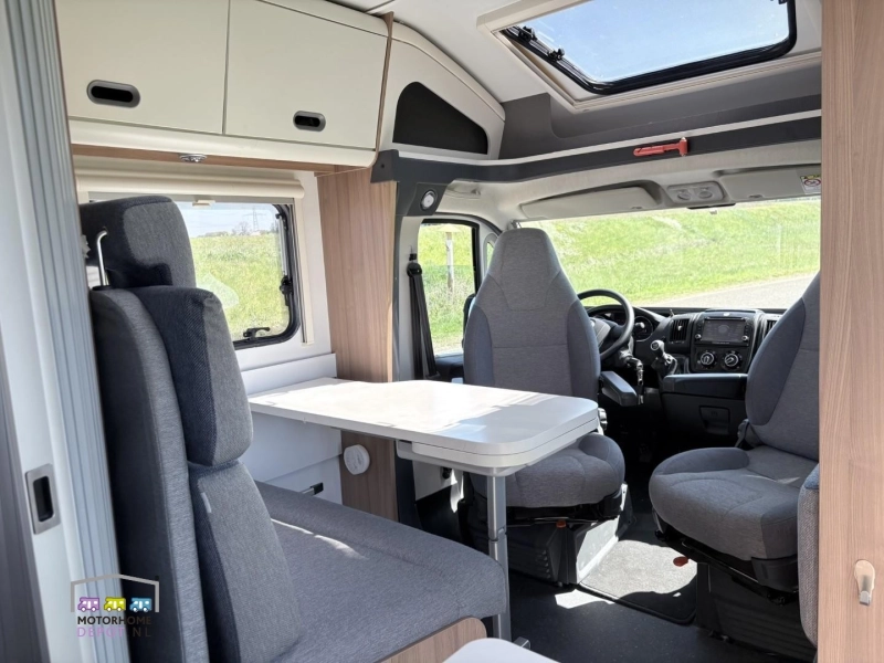 Adria Sun Living 65 SL foto: 12