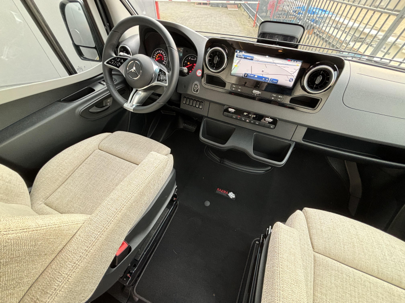 Hymer Grand Canyon S Crossover 4x4 offroad photo: 10
