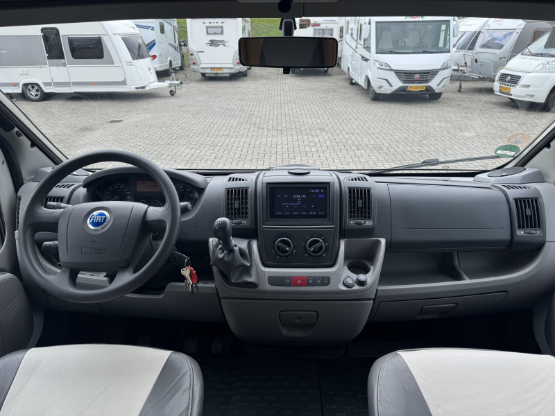 Dethleffs Globebus 3 T Ruimer rondzit  foto: 9
