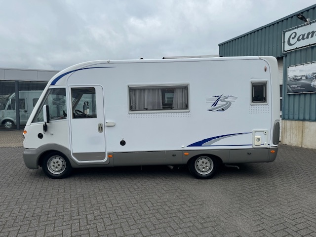 Fiat B&uuml;rstner Elegance I591 Foto: 3