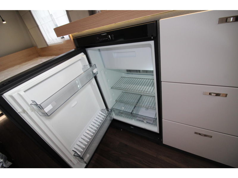 Knaus Sport 500 EU Einzelbetten & Rundsitzgruppe! Foto: 12