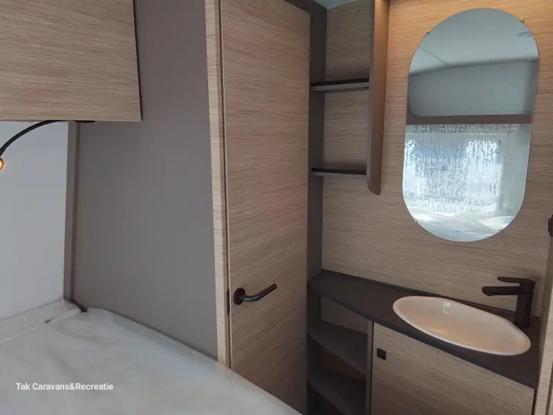 NEXT 380 Model 2026  foto: 8