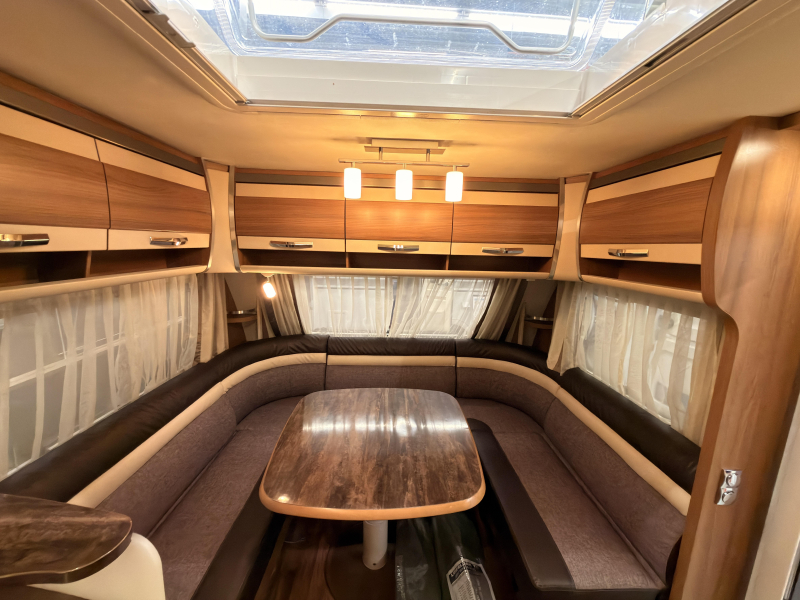 Knaus Sudwind Exclusive 580 UF mover+avance+aire acondicionado de banco foto: 5
