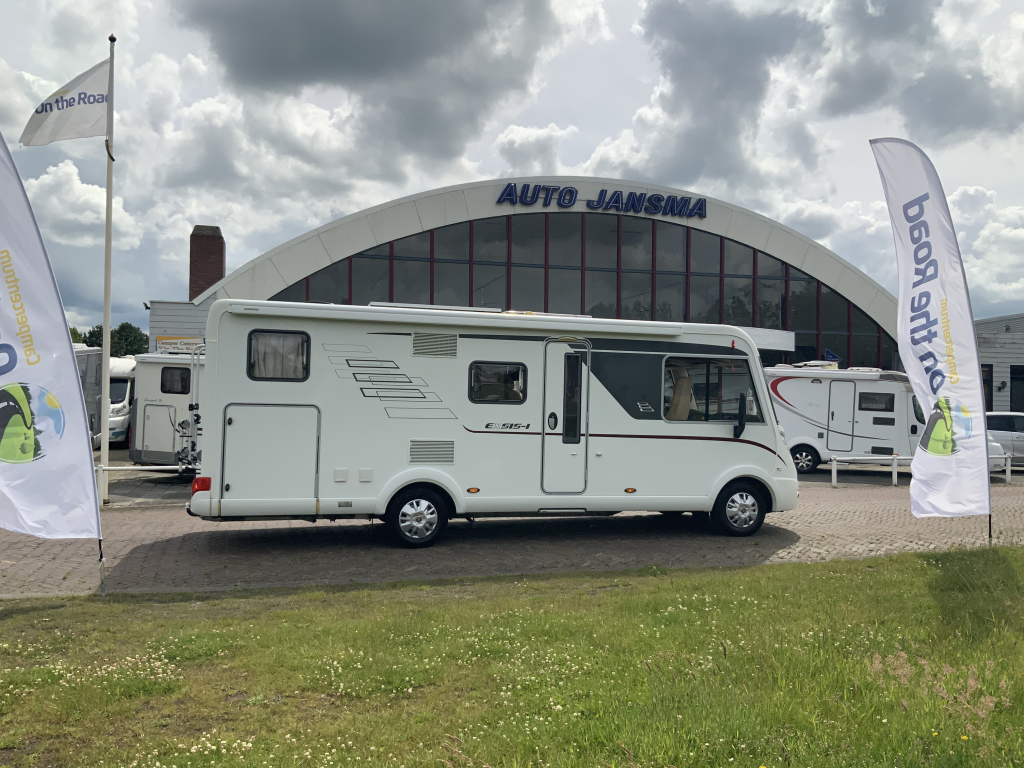 Hymer Exsis-I 674 EX 2.3 MultiJet 160 PK,Integraal,Motor-airco, 2 Lengte-bedden, Hef-bed, Garage, Trekhaak, etc, etc. Camper centrum on the road  foto: 46