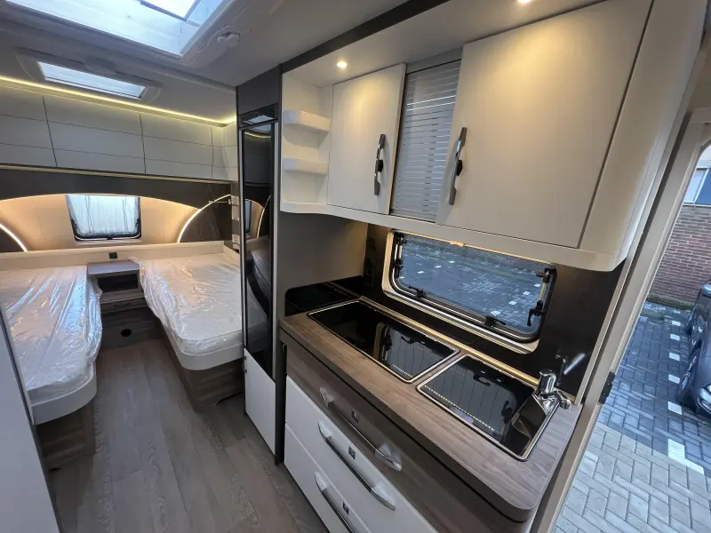 Hobby Excellent Edition 495 UL Model 2025  foto: 9