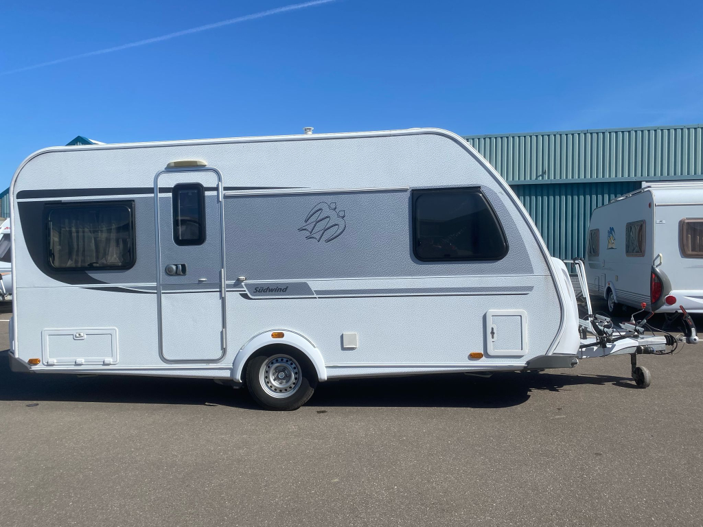 Knaus Sudwind 450 FU foto: 21