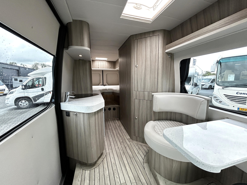 Volkswagen Crafter Enkele-bedden/zeer-uniek  foto: 7