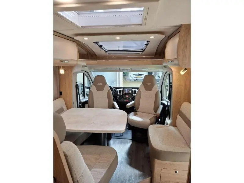 LMC Cruiser 732 G Enkele Bedden AUTOMAAT  foto: 12