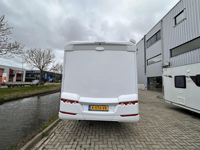 LMC Breezer V 646 automaat foto: 2