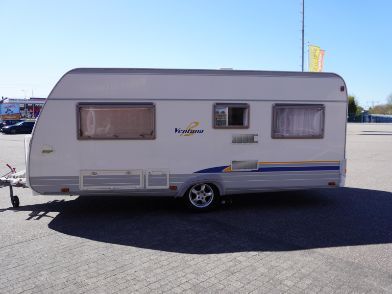 Bürstner Ventana 460 TS MET MOVER EN VOORTENT  foto: 13